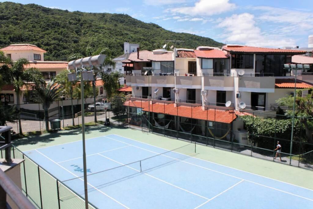Сasa de vacaciones Lindo Triplex43-quadra De Tenis-piscina Florianópolis
