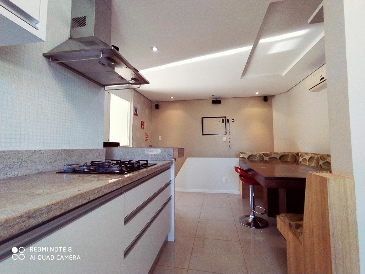 Lindo Triplex43-quadra De Tenis-piscina Holiday home